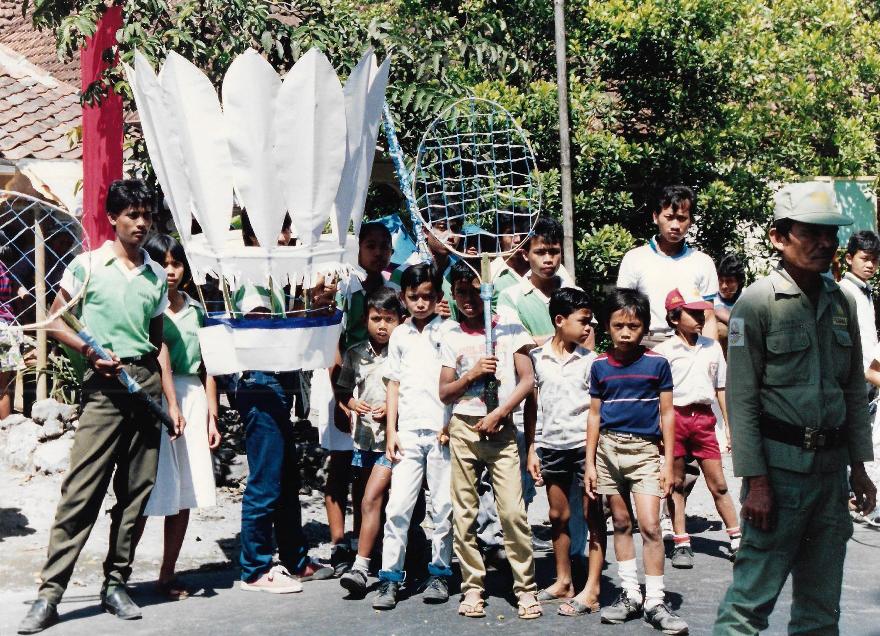 Poem: Night Time in the Mountains By Chairil&nbsp;Anwar