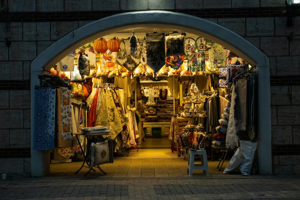 Short Story: The Slave of Love By Seno Gumira&nbsp;Ajidarma